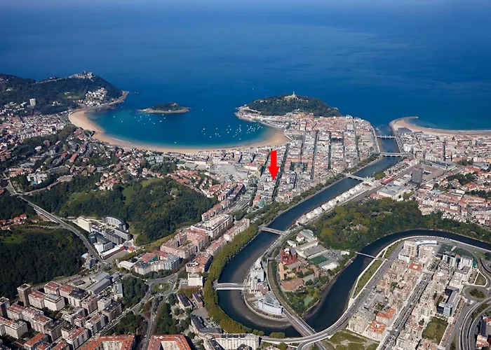 Urbieta By Feelfree شقة *